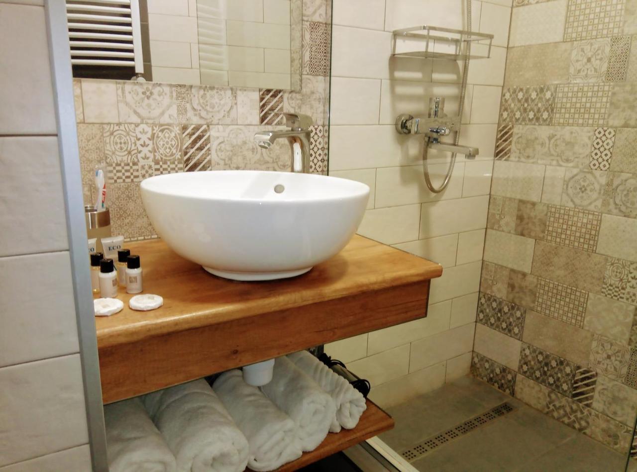 Old Town Mtatsminda Hotel 3*